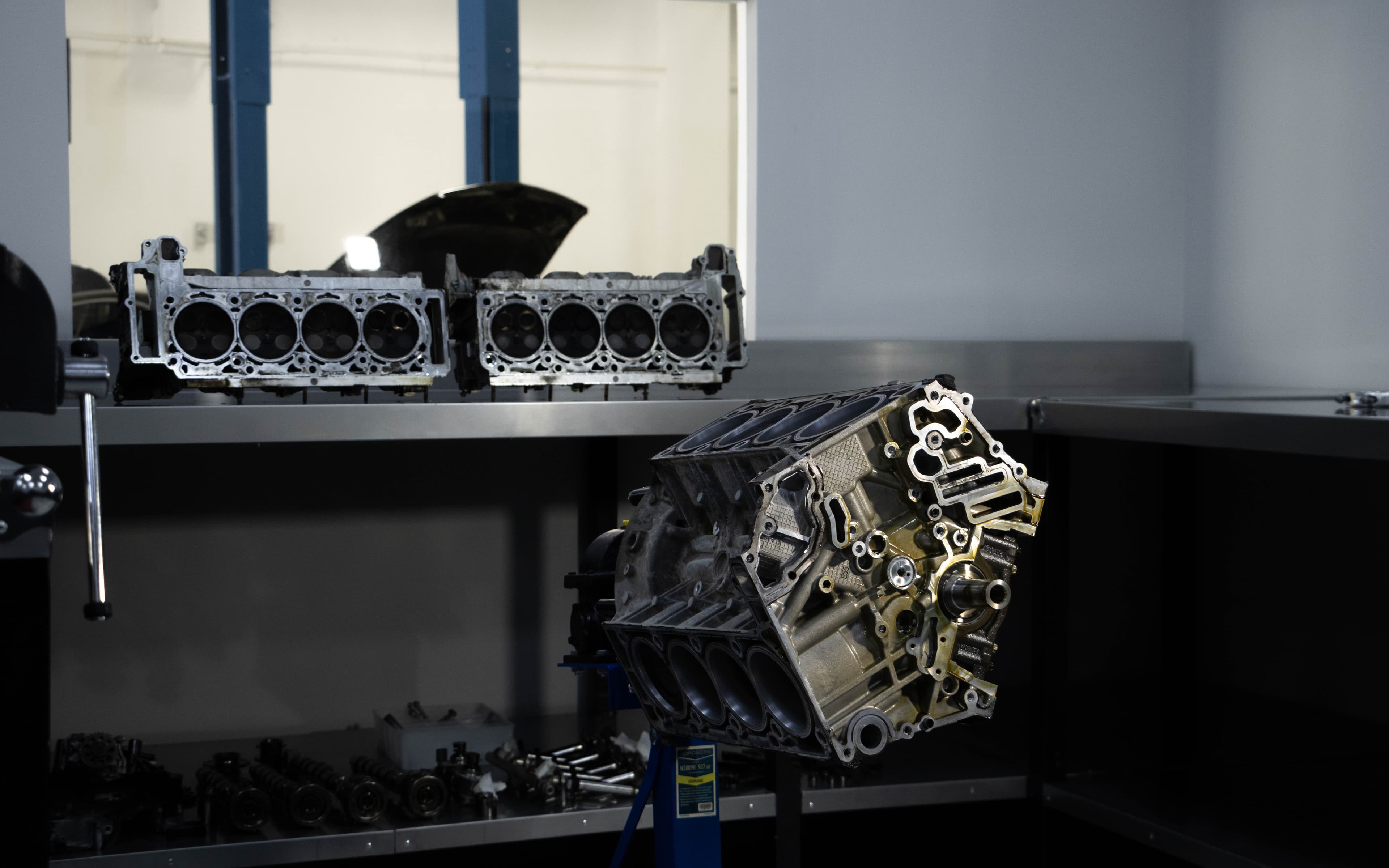 Bentley servicing and maintenance at ABE in Dubai